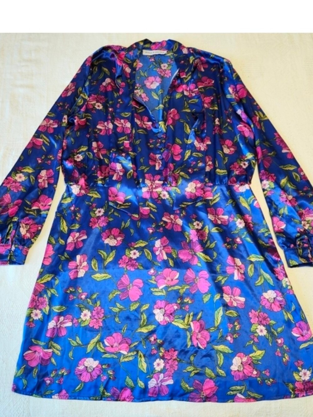 Vibrant Floral Long Sleeve Dress With A Tie - Blue and Pink 🌺 - Picture 8 of 8